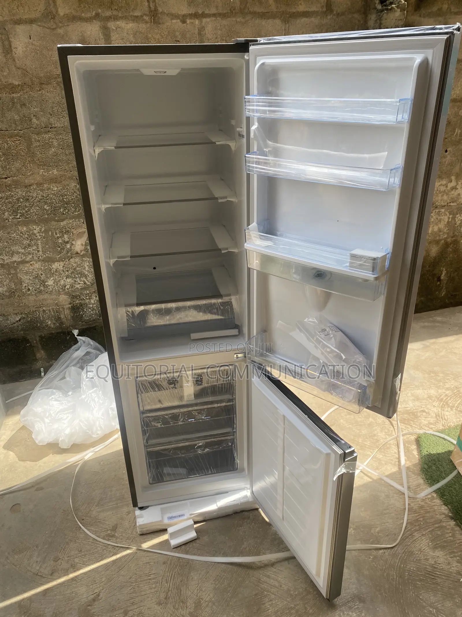 Hisense RD-35DCB 264L Bottom Freezer Double Door Kitchen Fridge