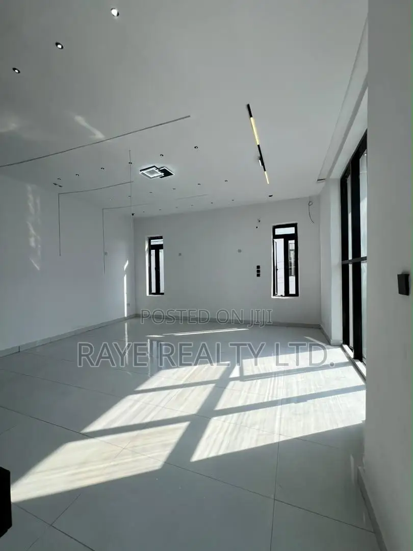 4bdrm Duplex in Ajah for sale