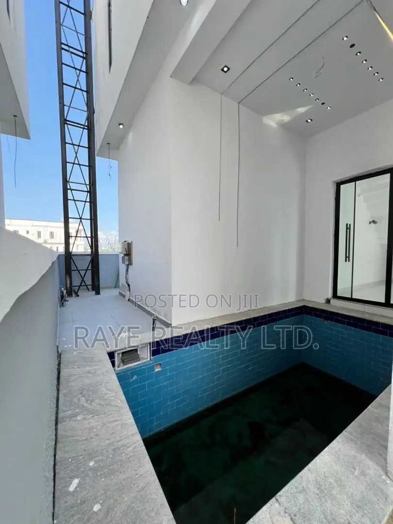 4bdrm Duplex in Ajah for sale