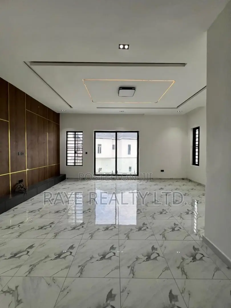 4bdrm Duplex in Ajah for sale