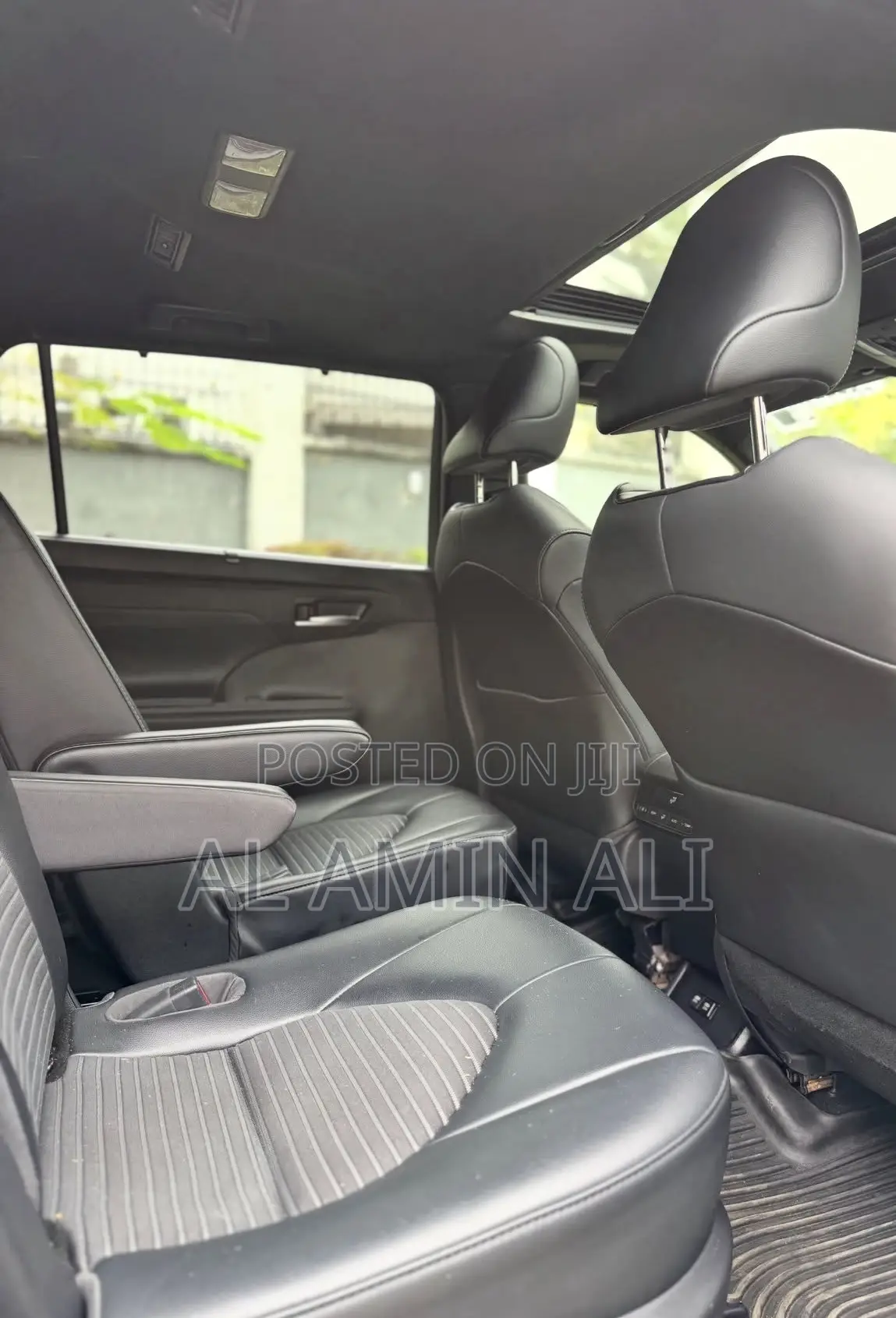 Toyota Highlander XSE 2022 Gray