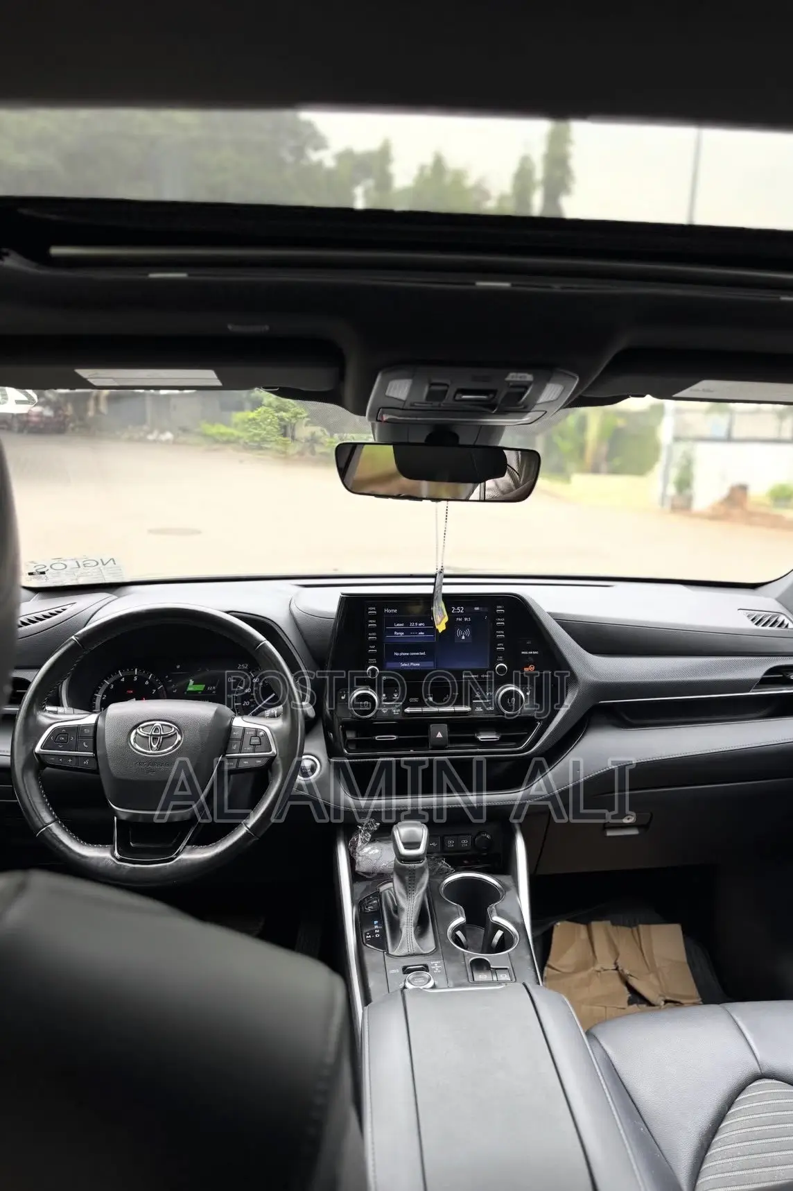 Toyota Highlander XSE 2022 Gray