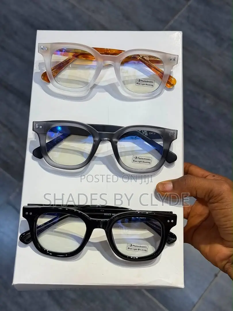 2-in-1 Smart Eyewear: Photochromic & Blue Light Blocking Glasses!