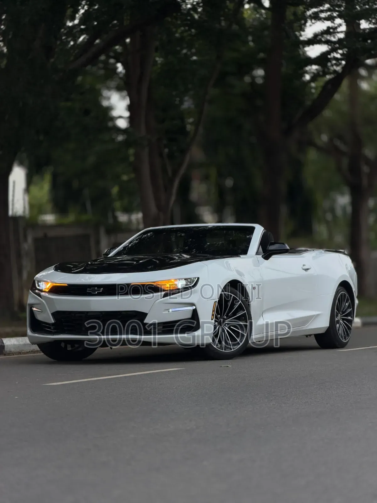 Chevrolet Camaro 2019 White