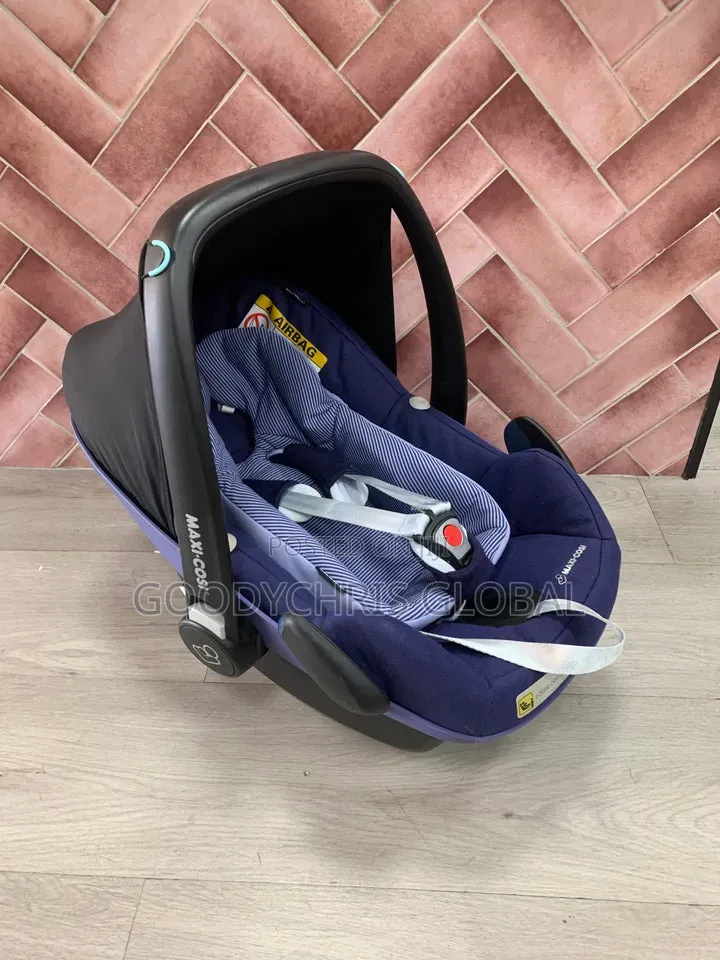 Maxi-Cosi Pebble Plus Infant Carseat - Blue