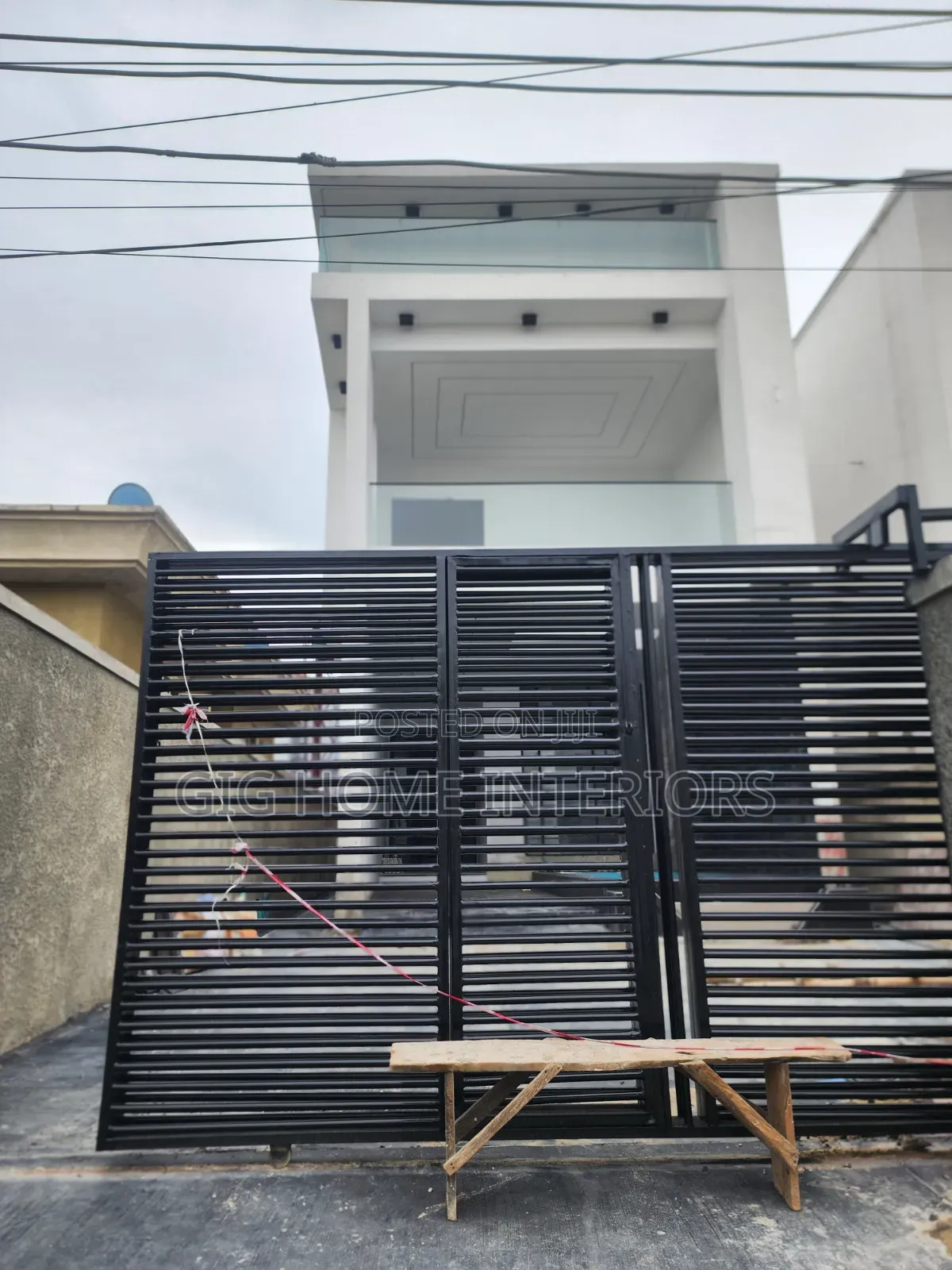 5bdrm Duplex in Bera Estate, Chevron for sale