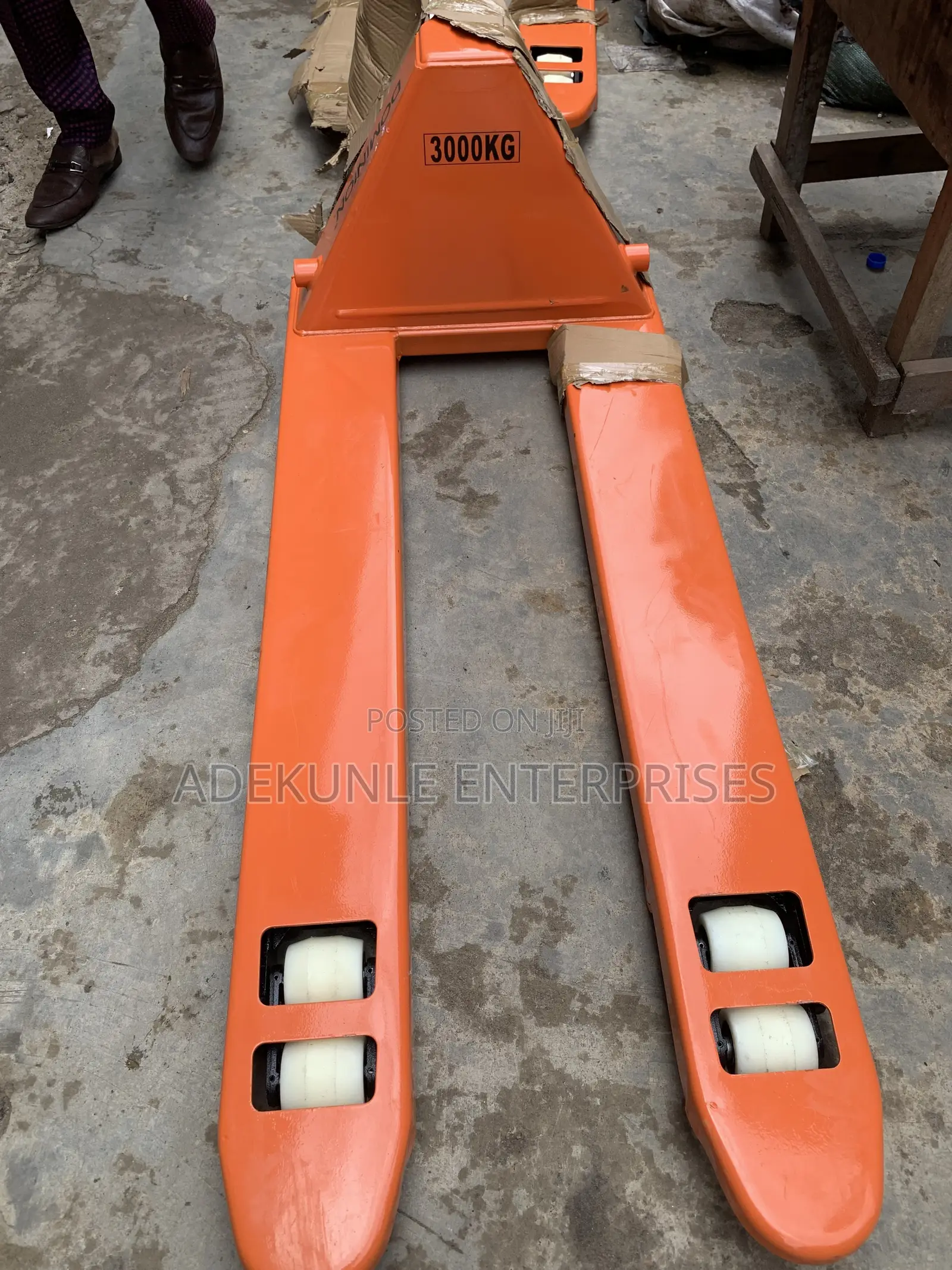 3000kg Pallet Jack