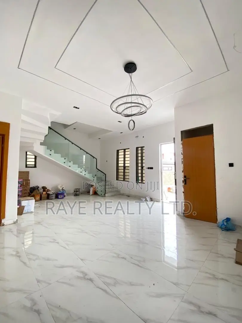 4bdrm Duplex in Sangotedo for sale