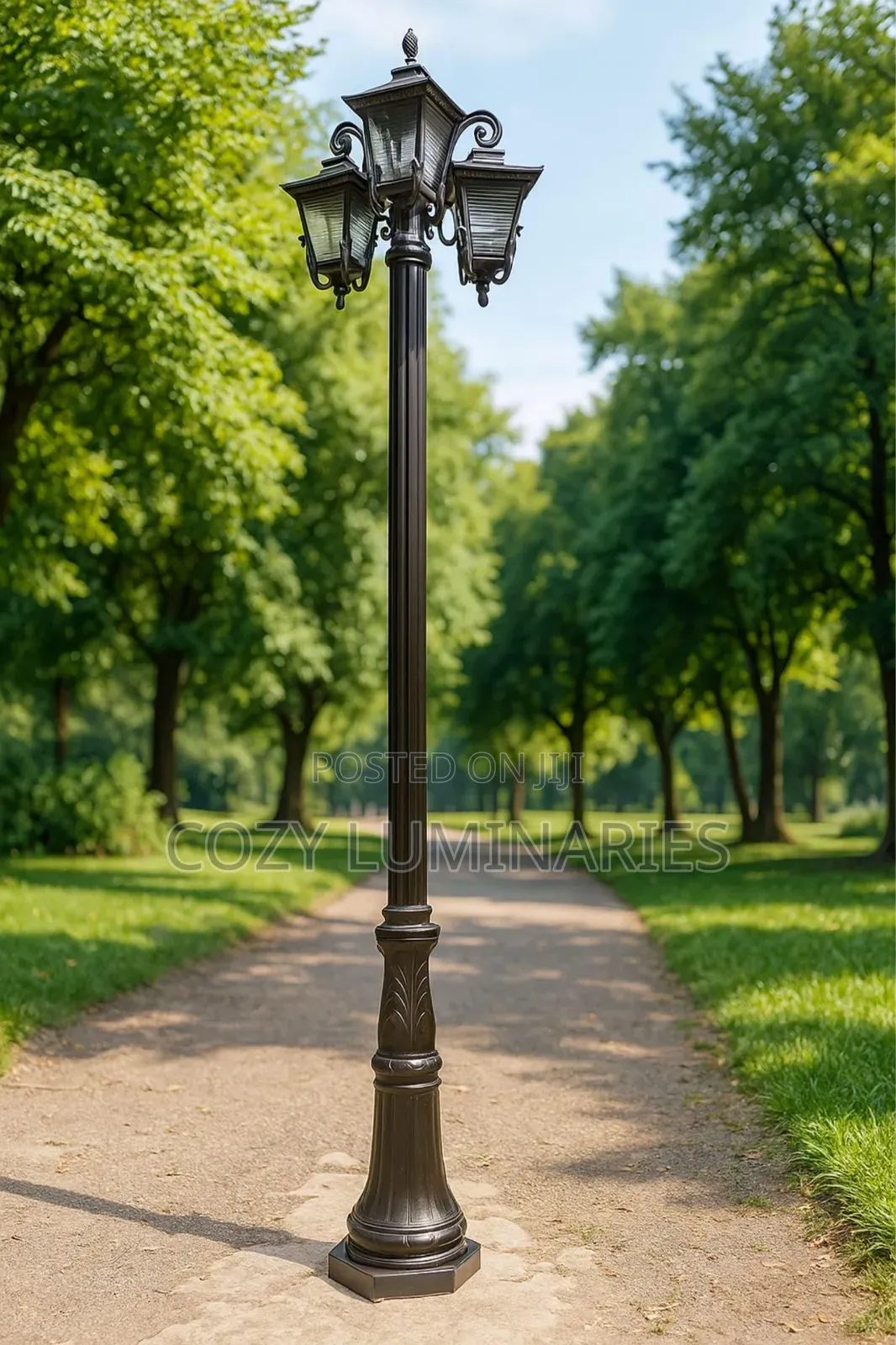 Cast Outdoor Lamp