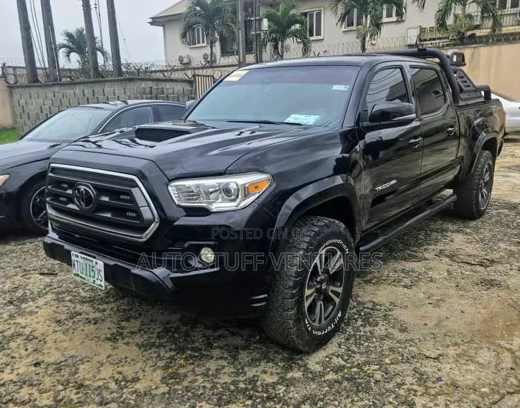 Toyota Tacoma TRD Off Road 2019 Black