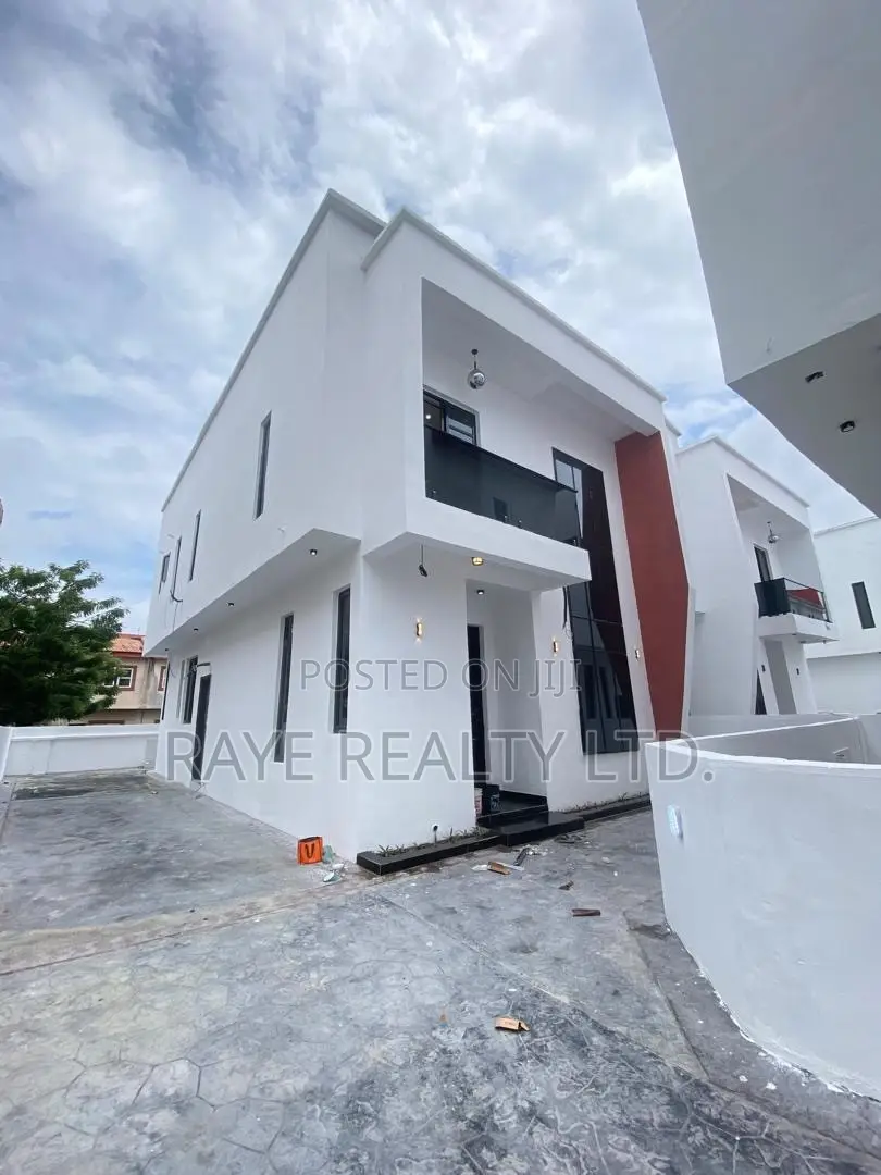 4bdrm Duplex in Sangotedo for sale