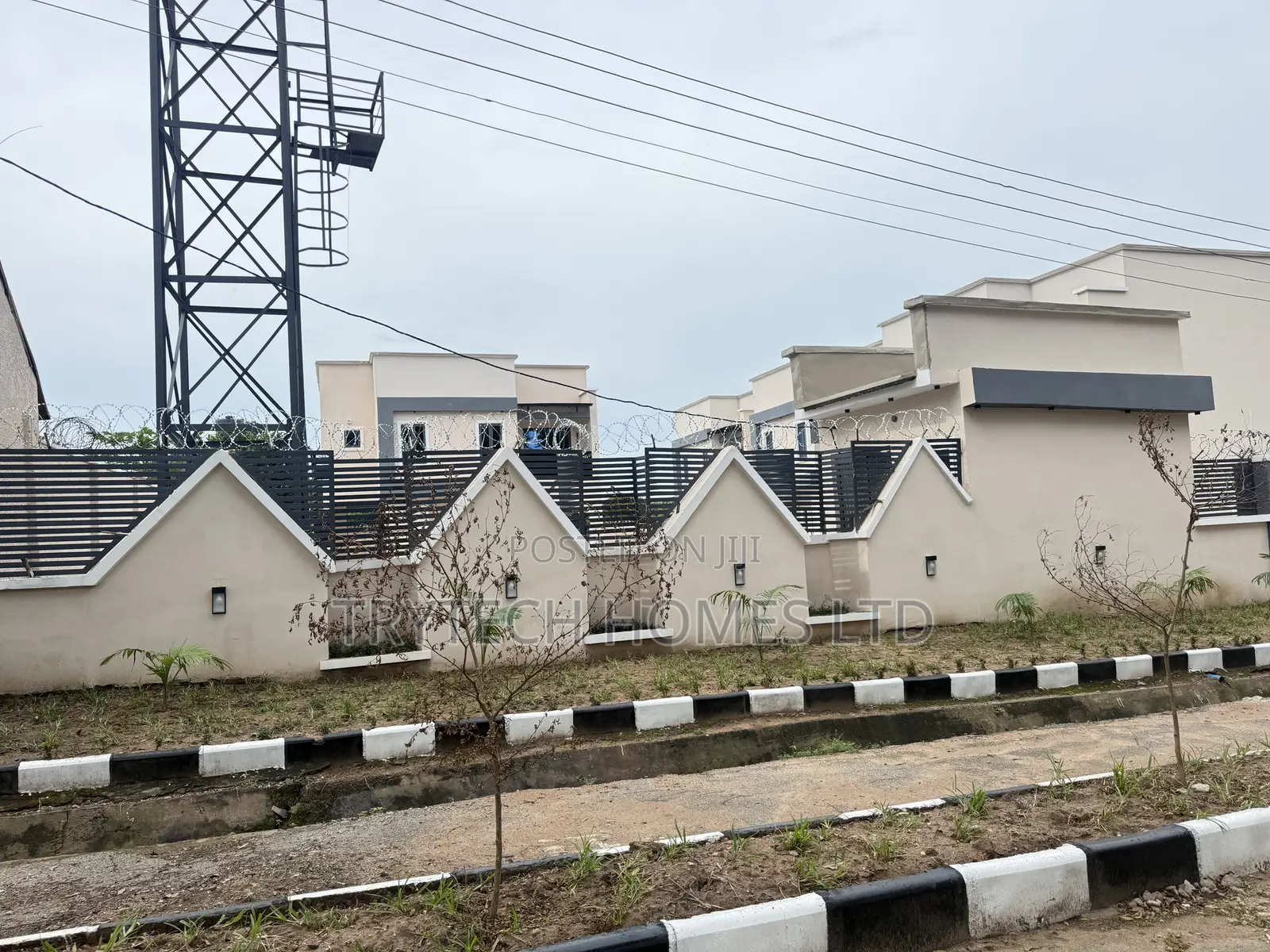 4bdrm Townhouse / Terrace in Gwarimpa, Dape for rent