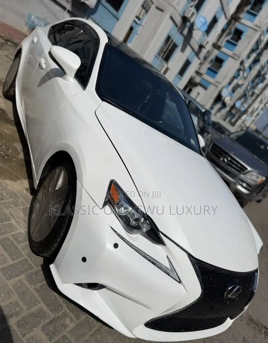 Lexus IS 2015 White