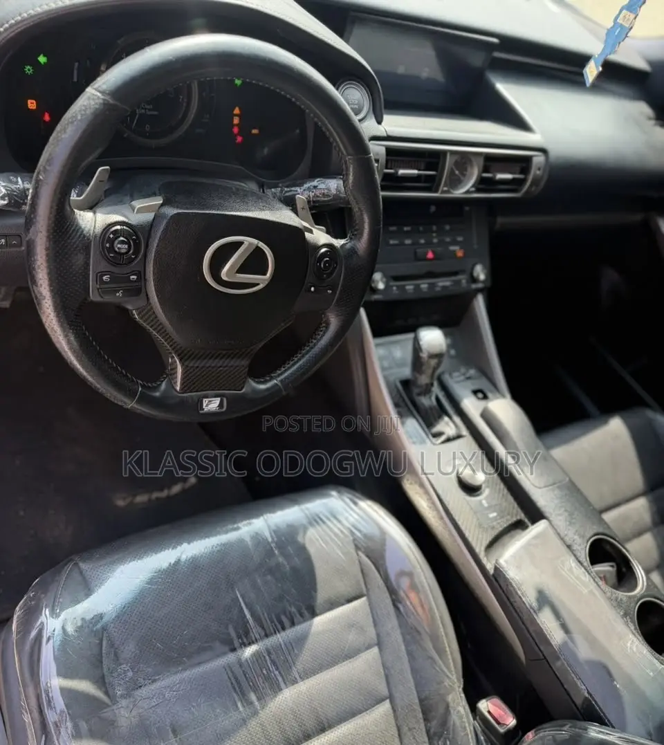 Lexus IS 2015 White
