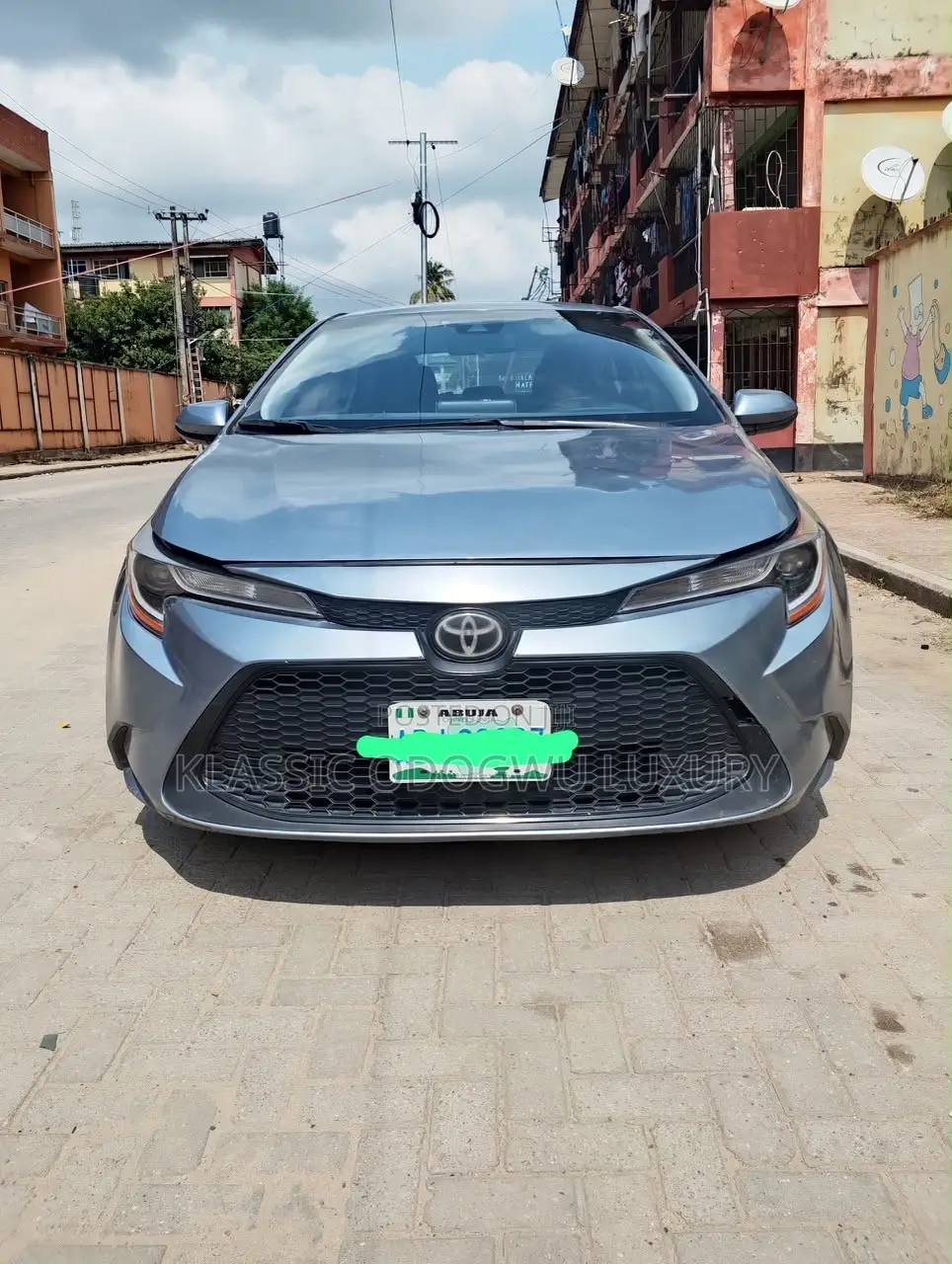 Toyota Corolla LE 2020 Blue