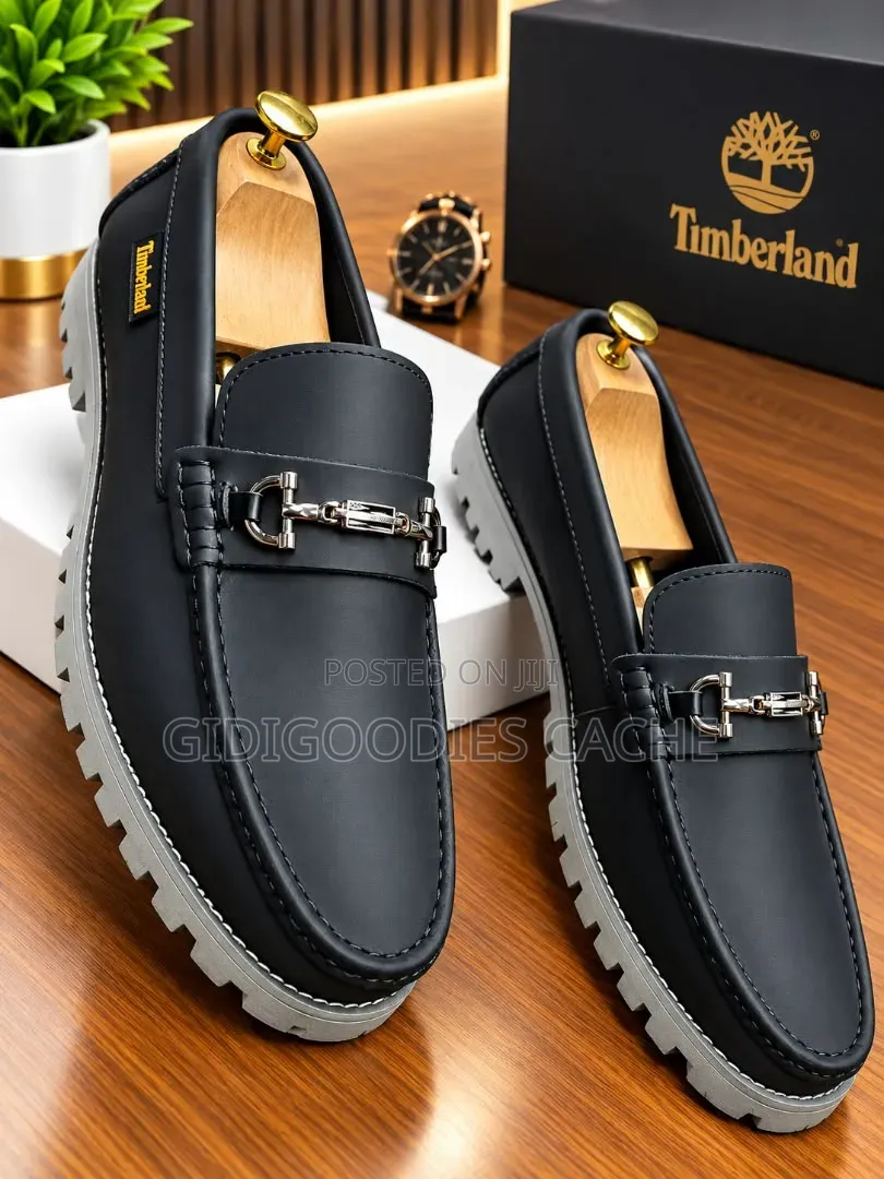 Timberland Loafers With Lug Soles in Black/Gray Size 40-46