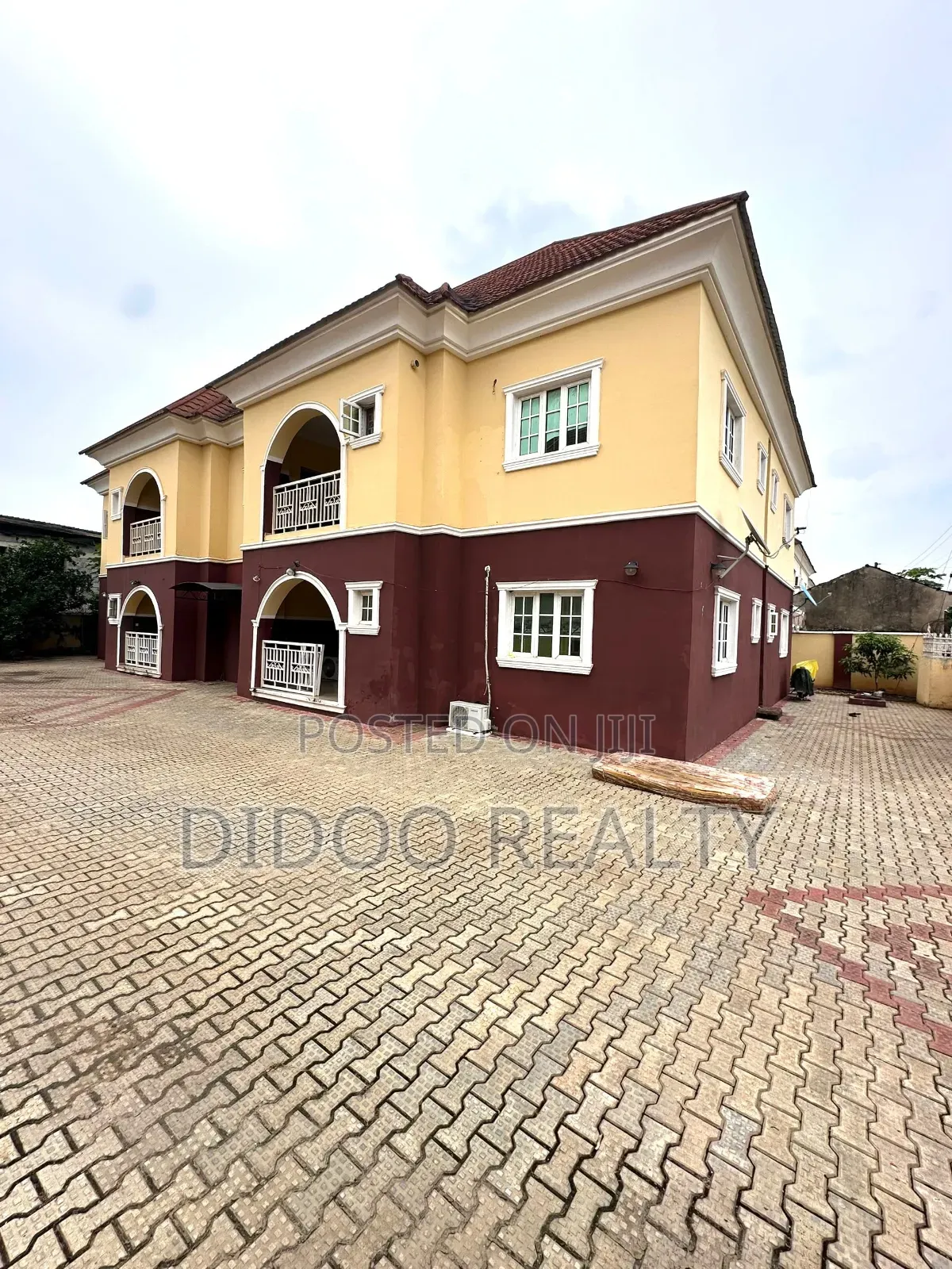 2bdrm Block of Flats in Life Camp for rent
