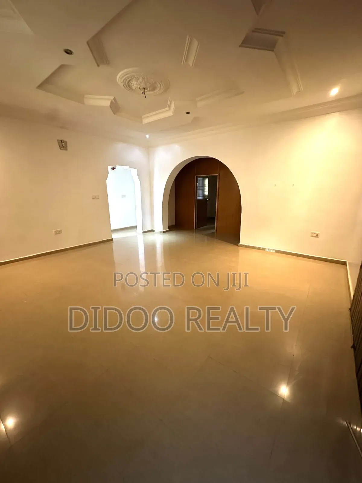 2bdrm Block of Flats in Life Camp for rent