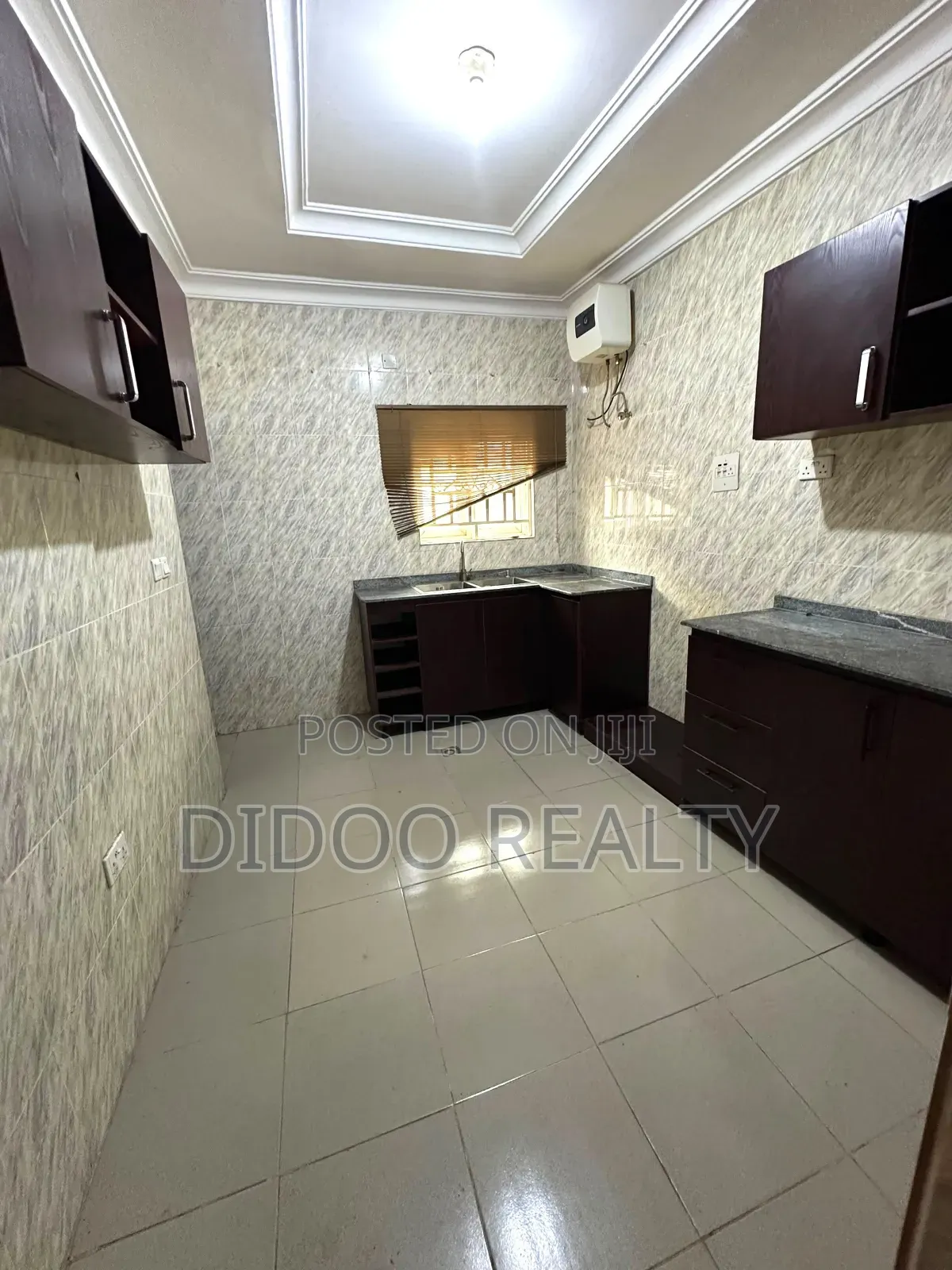 2bdrm Block of Flats in Life Camp for rent