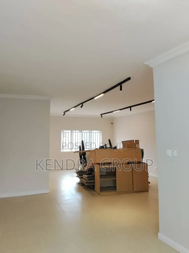 2bdrm Block of Flats in Victoria Island for rent