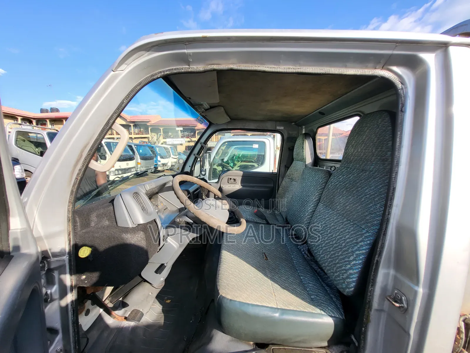 Nissan Cabstar