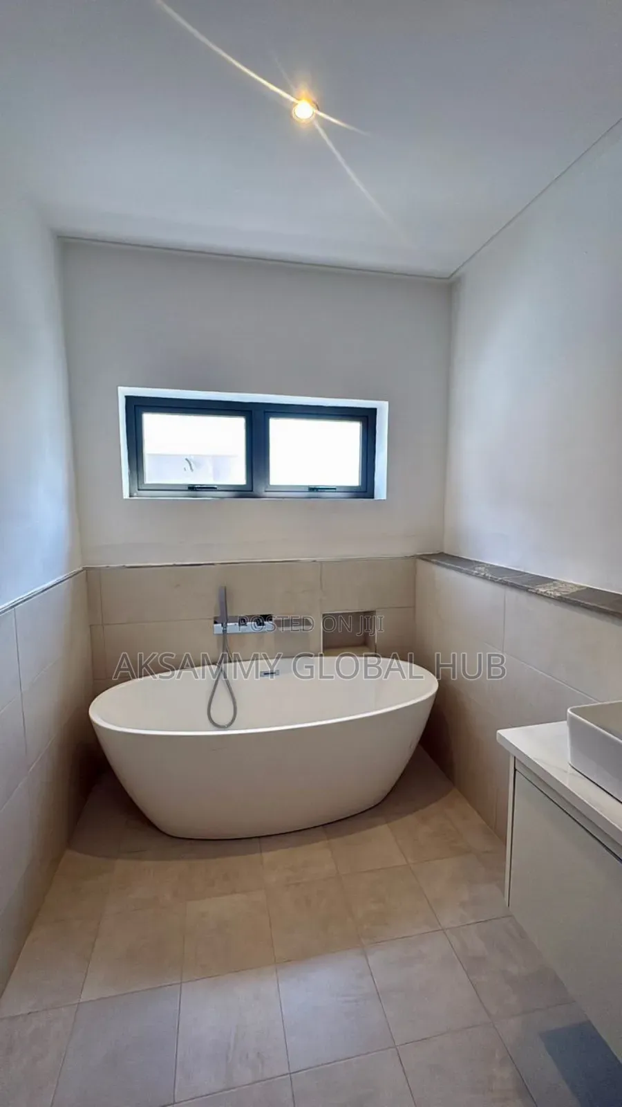 Furnished 5bdrm Duplex in Kolapo Ishola, Ibadan for sale