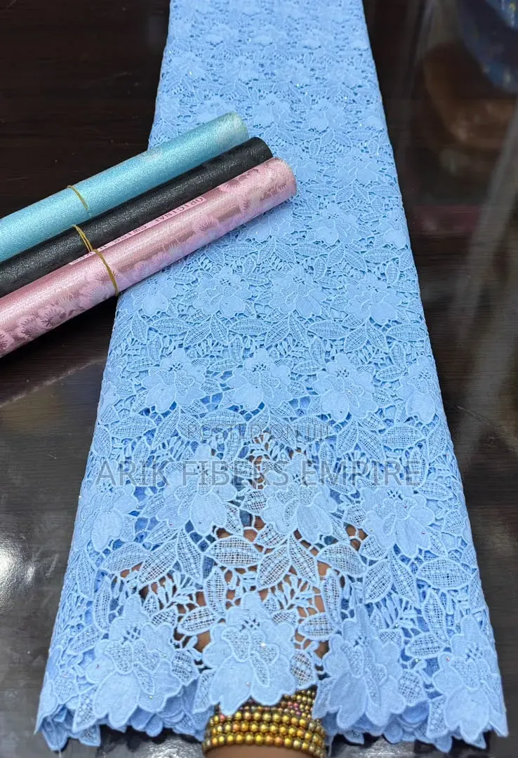 Big Premium Cord Lace With Stone