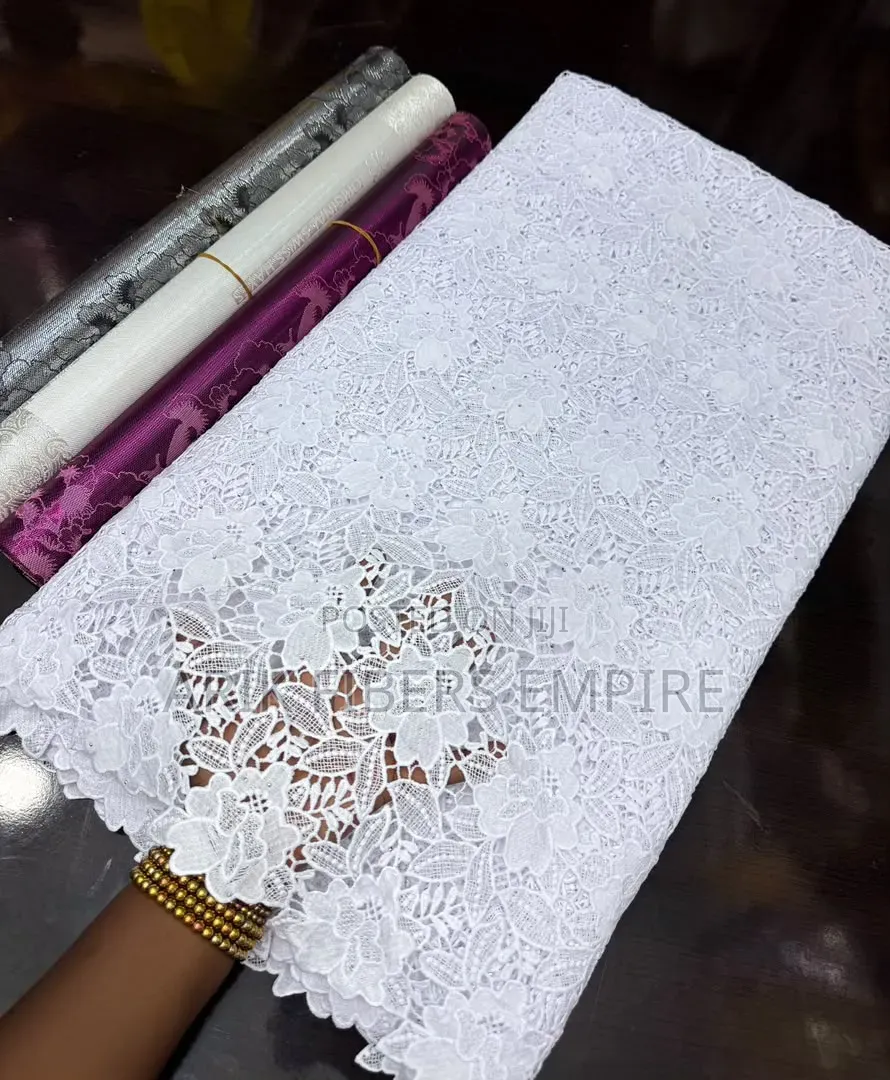 Big Premium Cord Lace With Stone