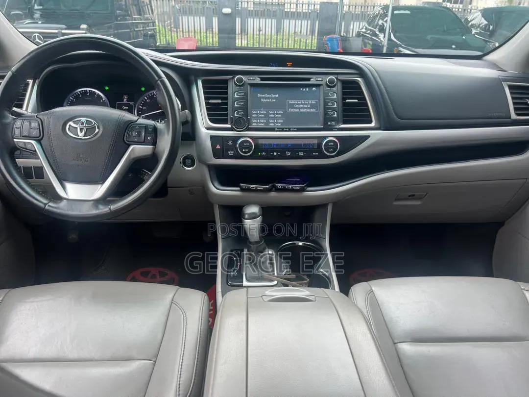 Toyota Highlander 2017 Gray