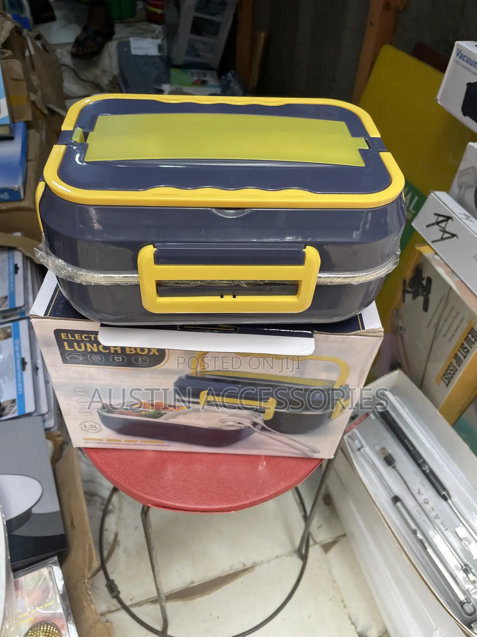 Electric Launch Box With Cutlery