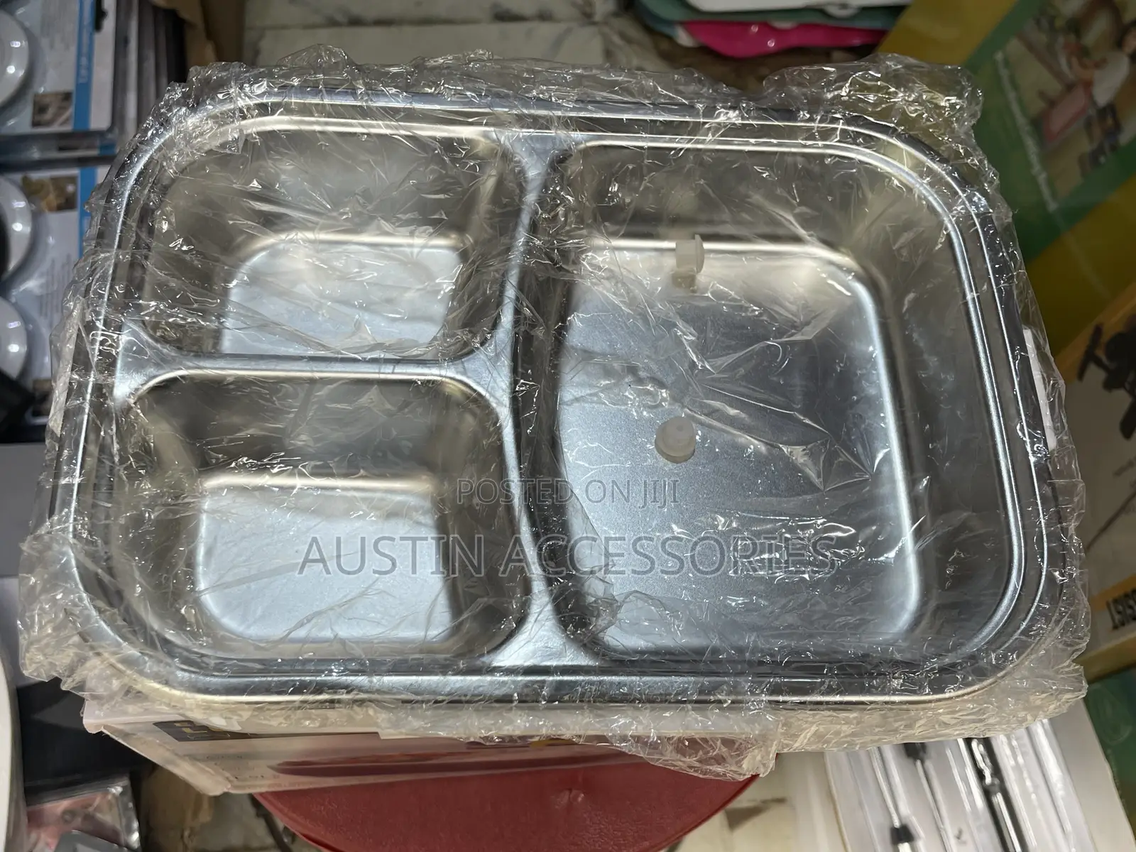 Electric Launch Box With Cutlery