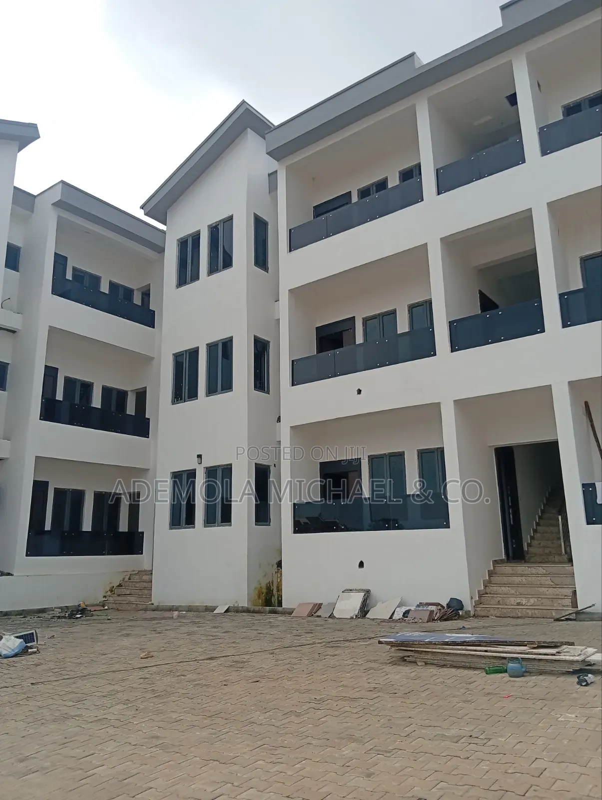 2bdrm Block of Flats in 2 Years Rent, Garki 2 for rent