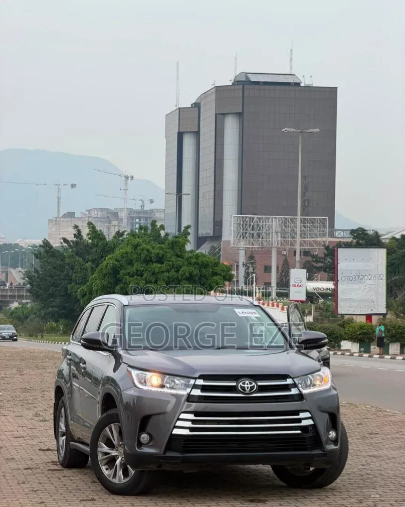 Toyota Highlander 2015 Gray