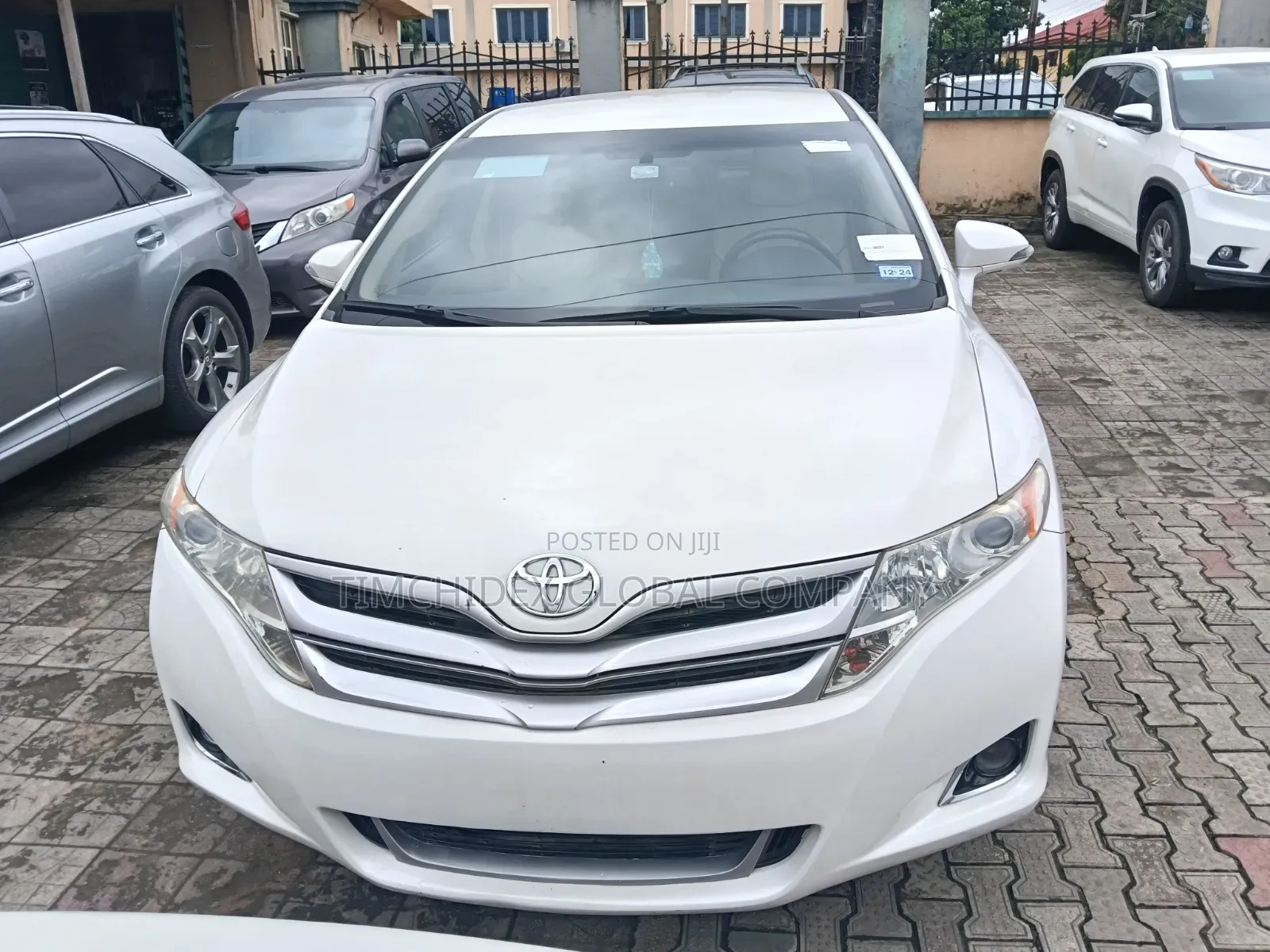 Toyota Venza XLE AWD 2013 White