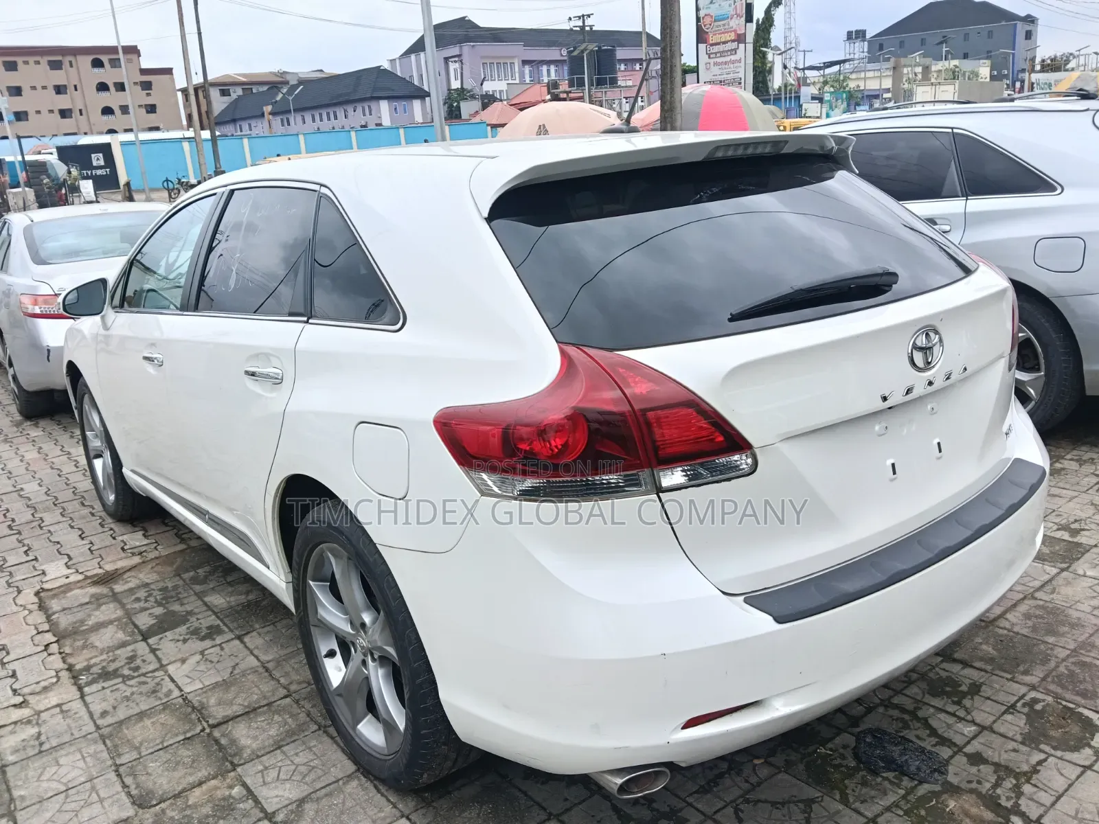 Toyota Venza XLE AWD 2013 White