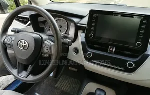 Toyota Corolla XLE 2020 Black