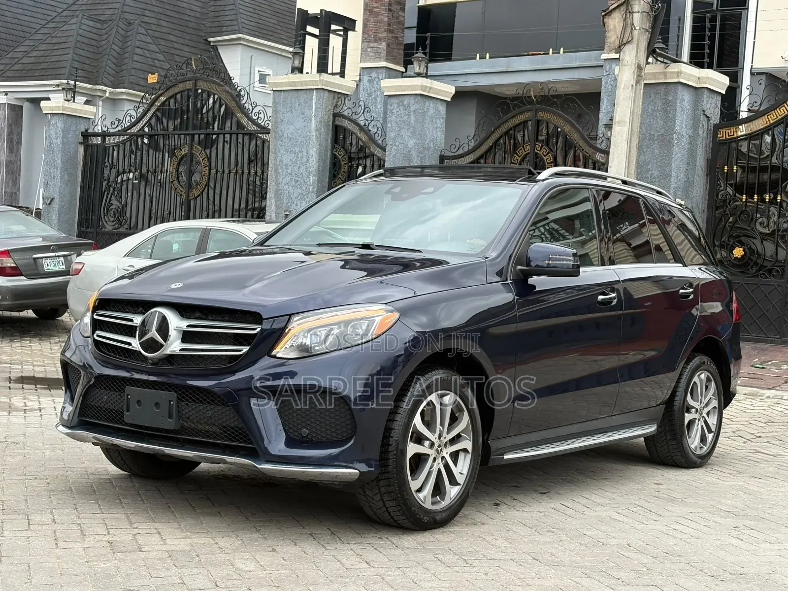 Mercedes-Benz GLE-Class GLE 400 4MATIC 2018 Blue