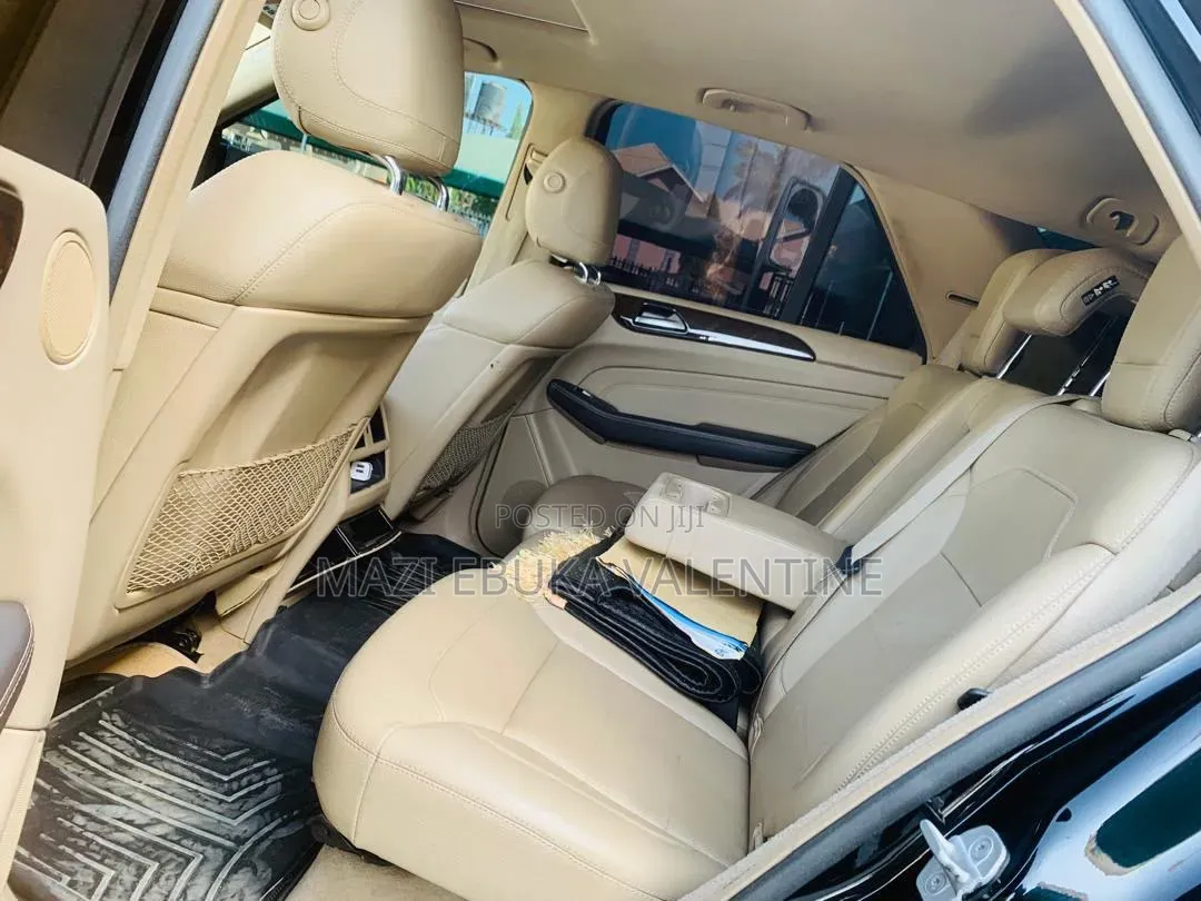 Mercedes-Benz M Class 2014 Brown