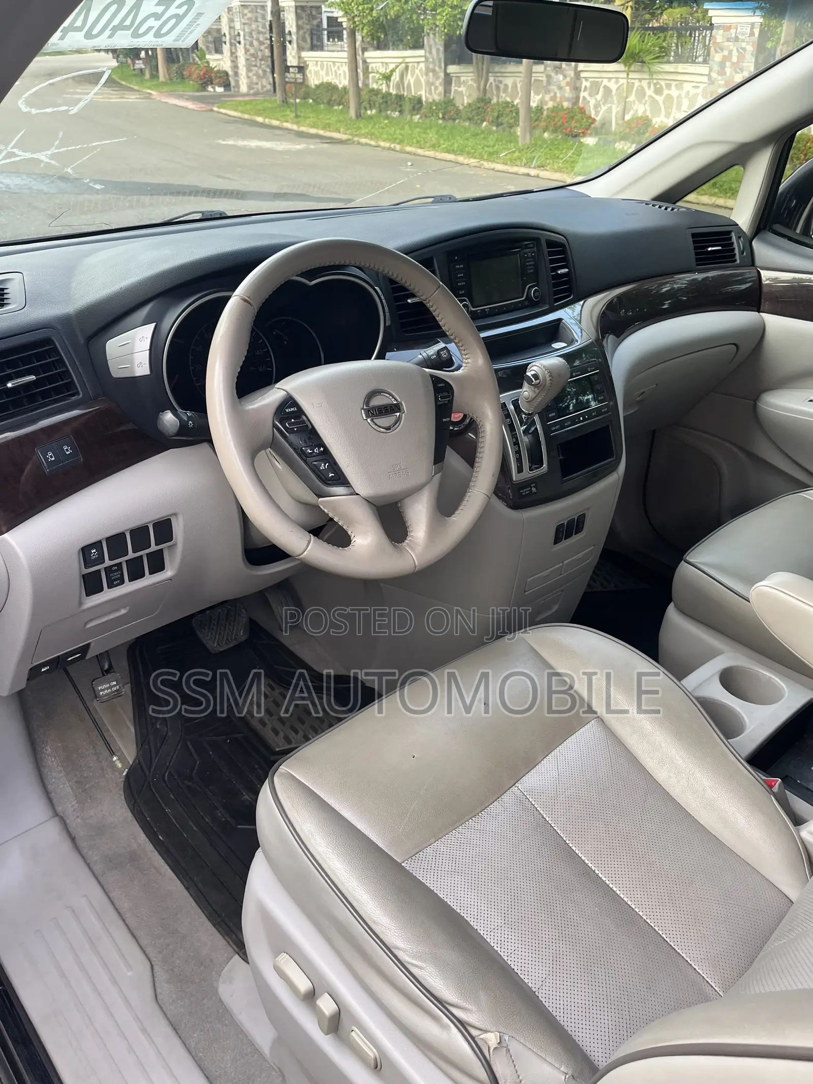 Nissan Quest SV 4dr Minivan (3.5L 6cyl CVT) 2015 Black