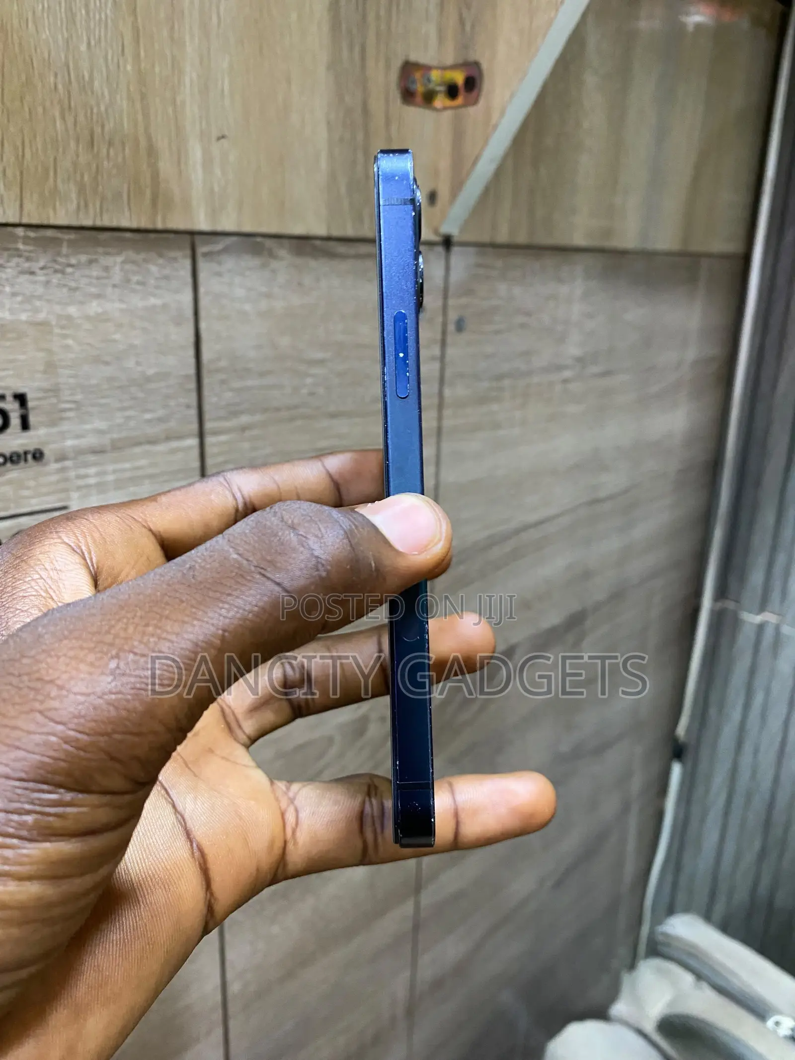Apple iPhone 12 64 GB Blue