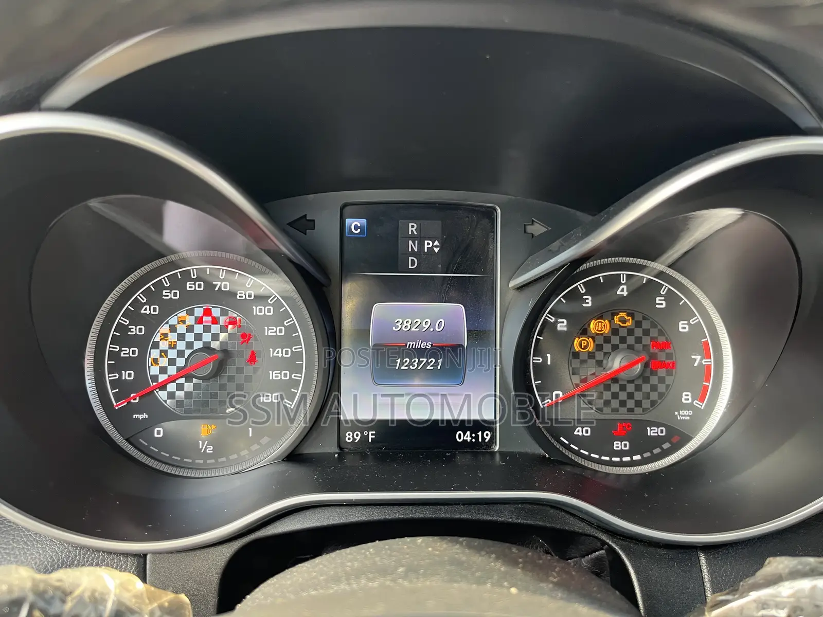 Mercedes-Benz C450 2016 Red