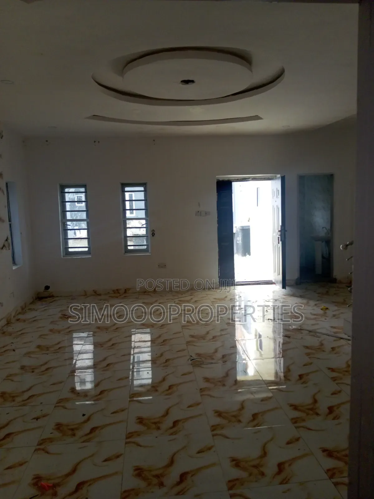 3bdrm Block of Flats in Ogunfayo, Awoyaya for rent