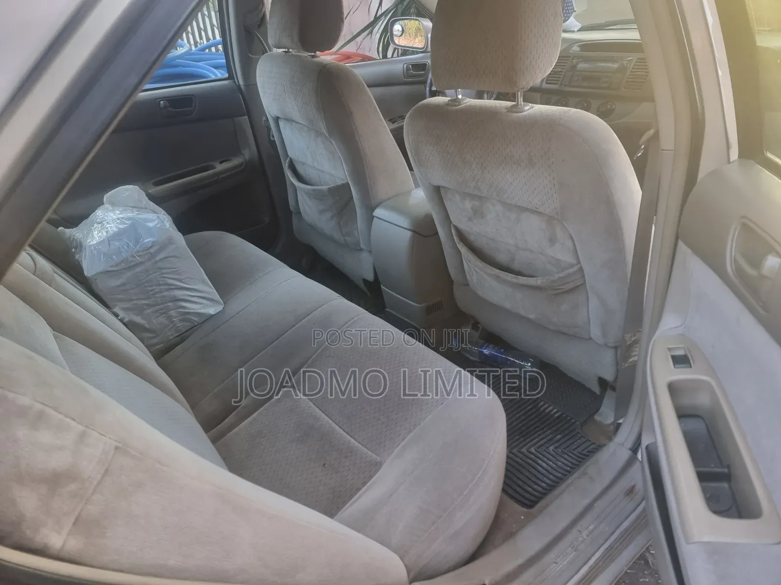 Toyota Camry 2004 Gold