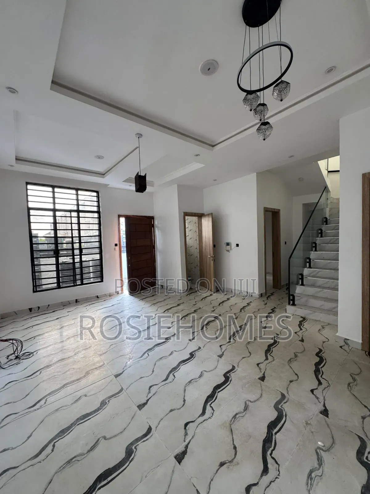 4bdrm Duplex in Orchid, Lekki Phase 2 for rent