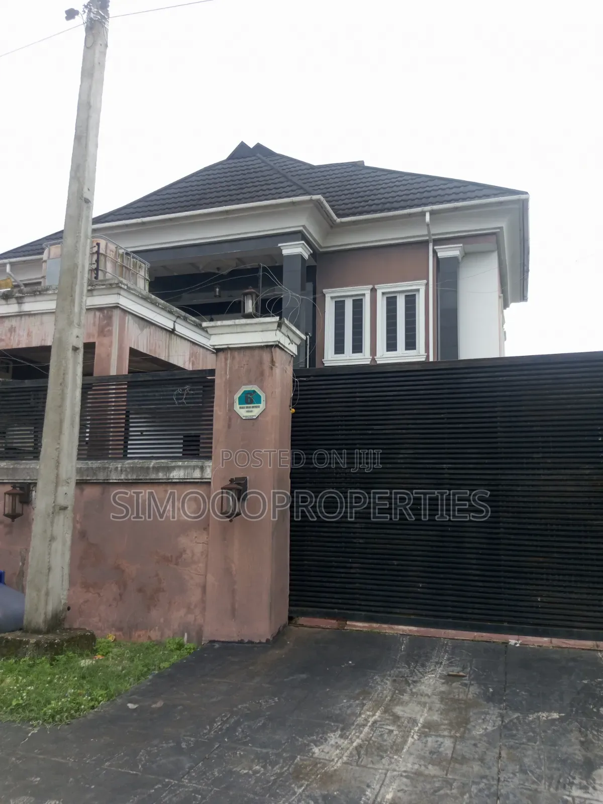 5bdrm Block of Flats in Ogunfayo, Awoyaya for rent