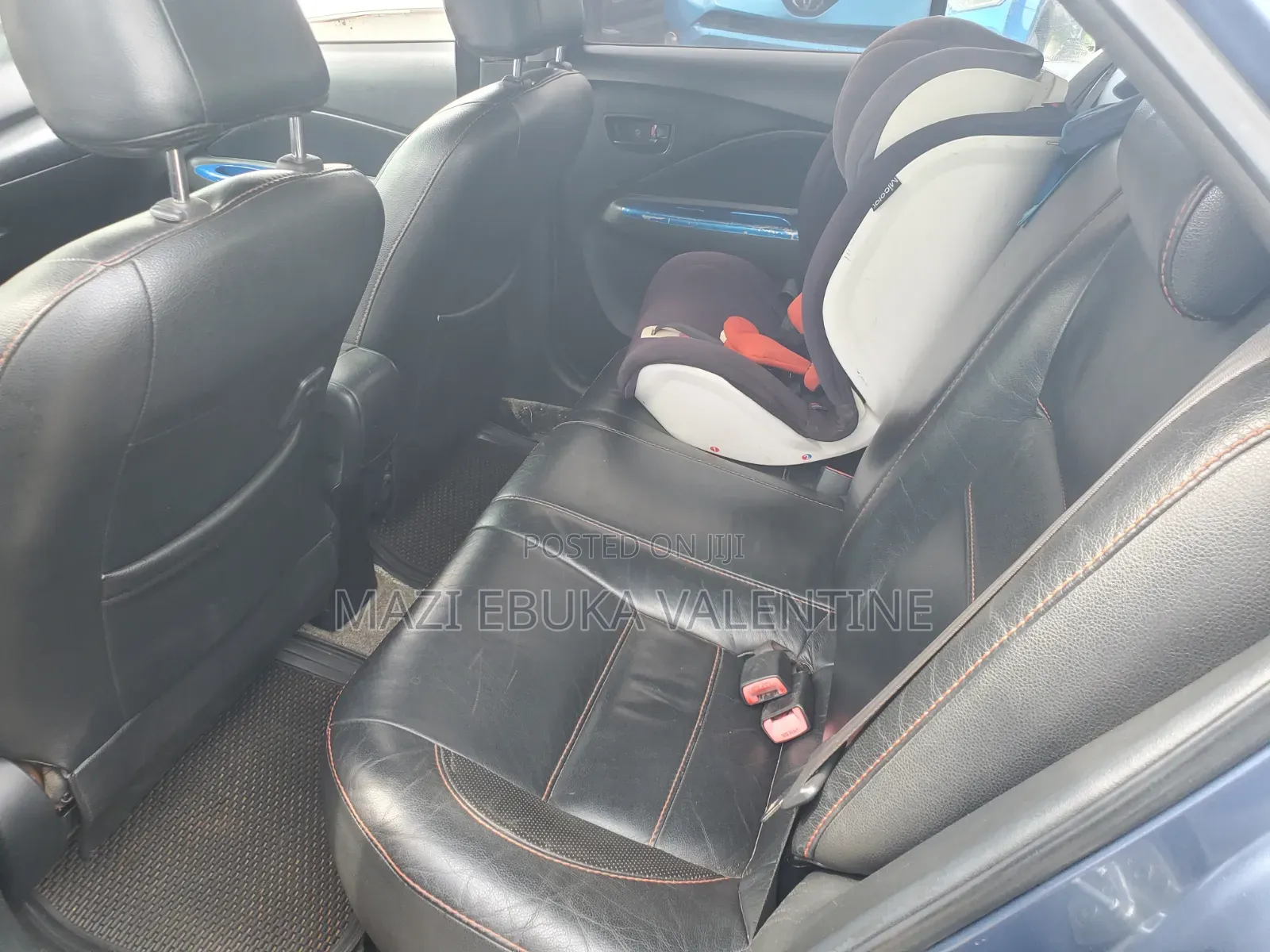 Toyota Yaris 2010 Blue