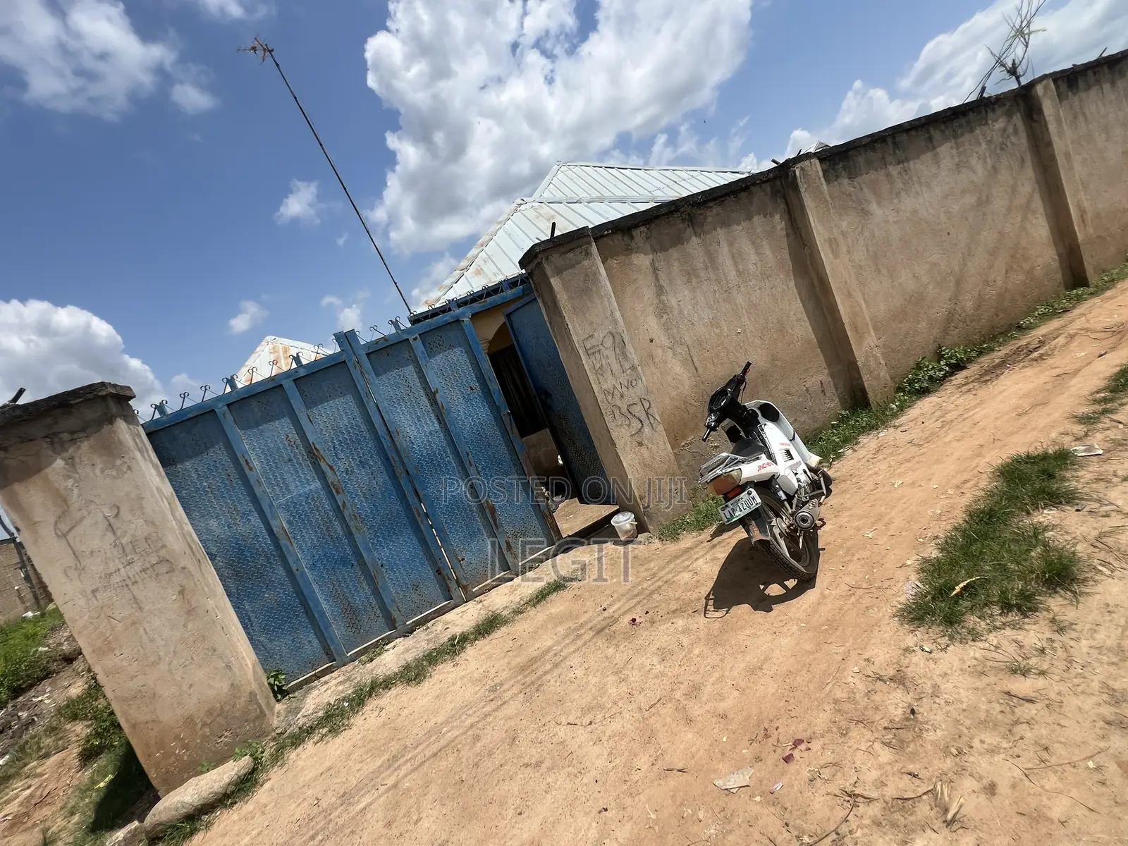 2bdrm Bungalow in Minna for sale