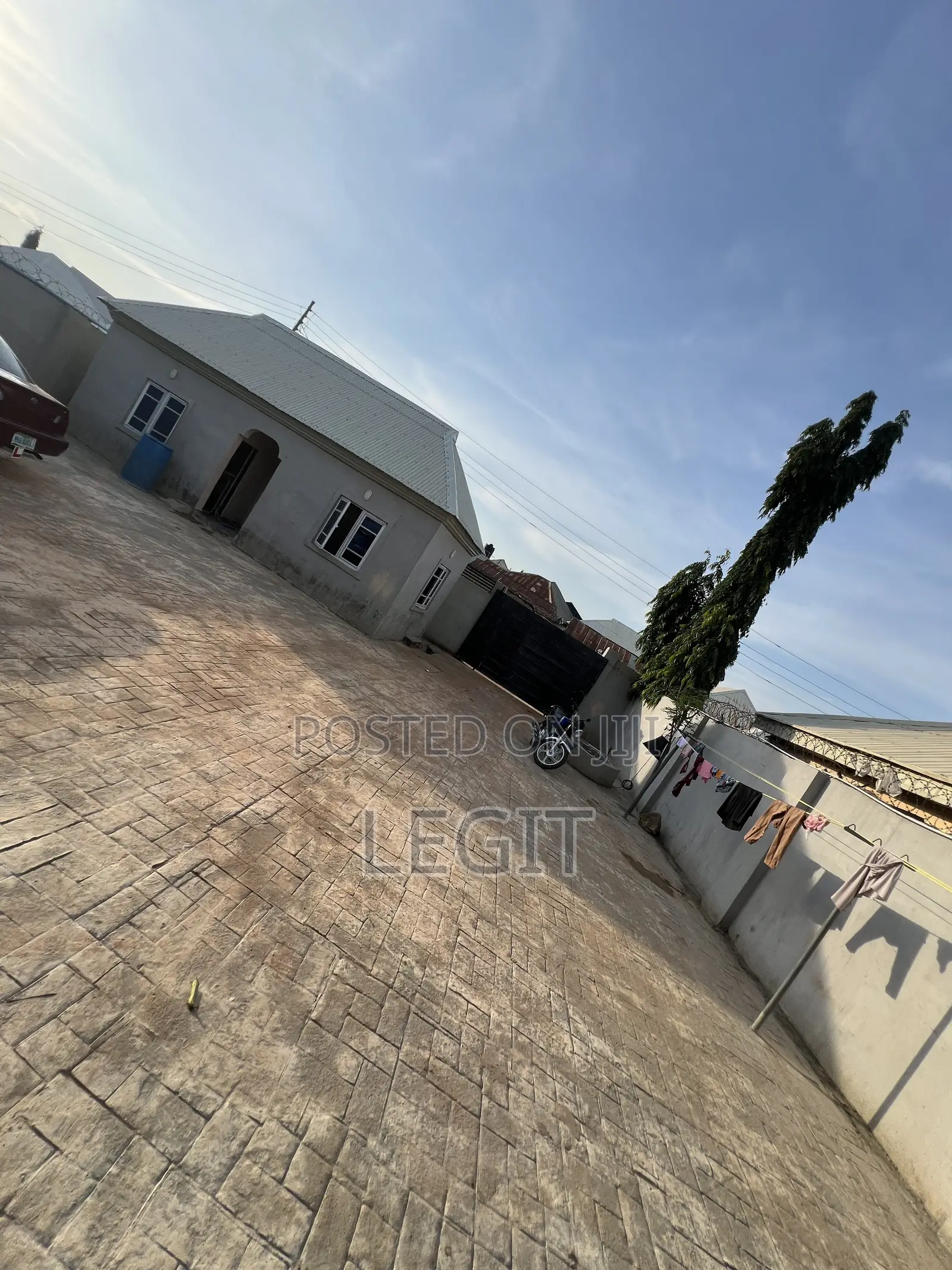 3bdrm Bungalow in Minna for sale