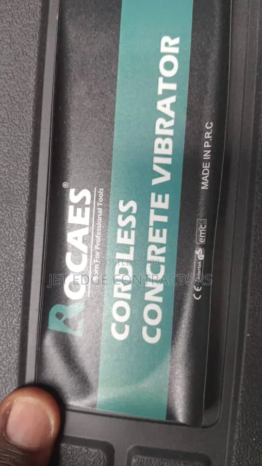 Rechargeable Concrete Vibrator