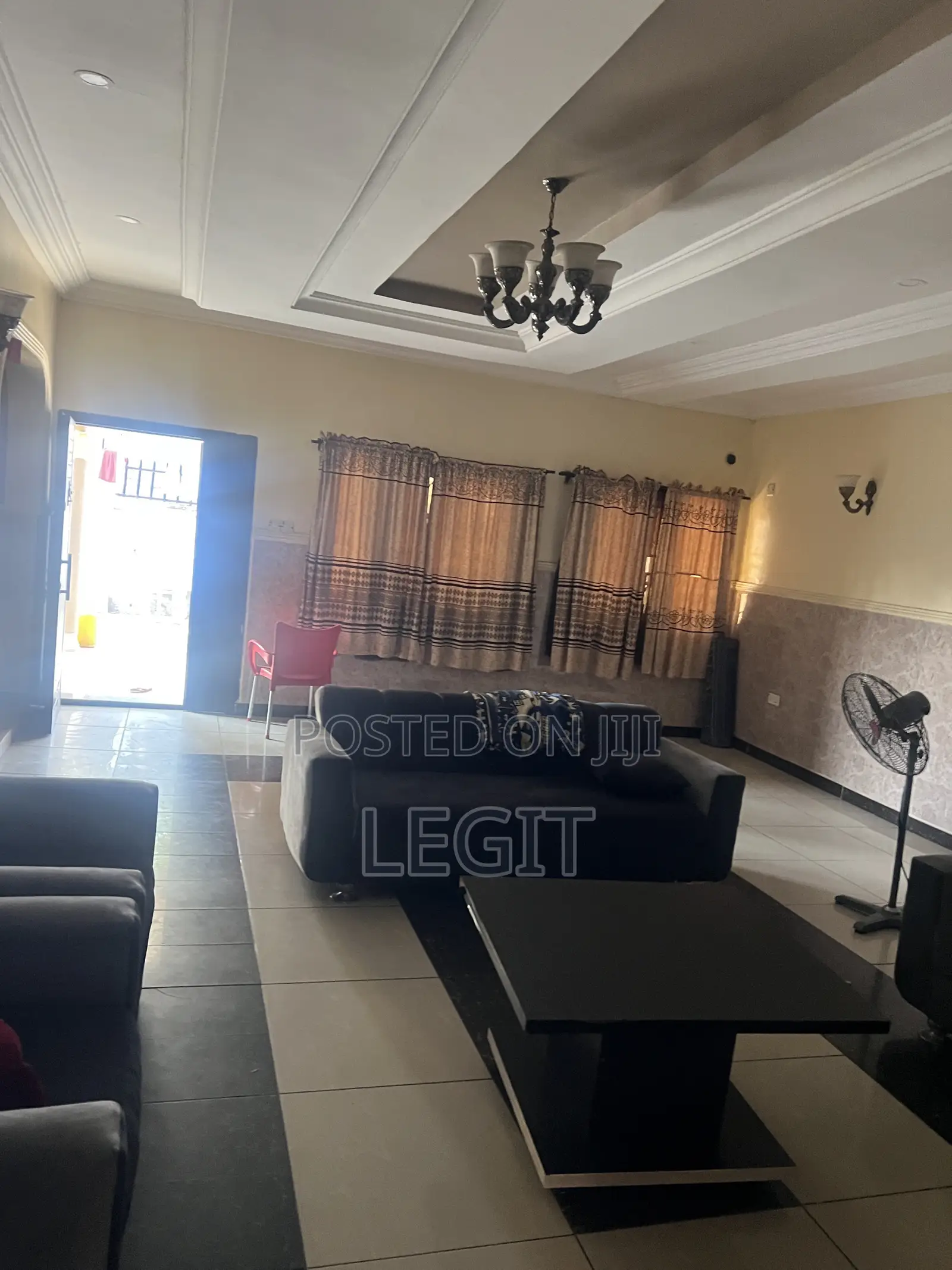 4bdrm Bungalow in Minna for sale